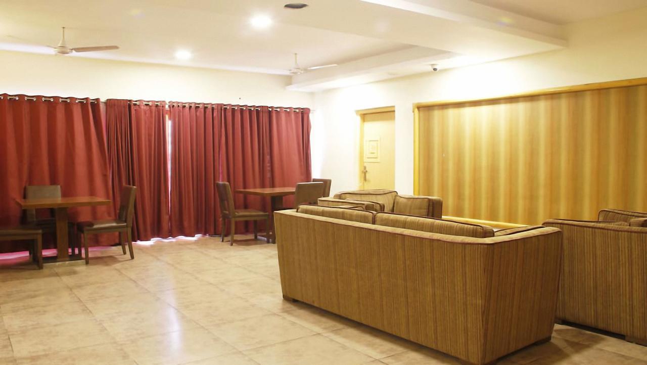 Classic Luxury Service Apartments Visakhapatnam Exterior photo